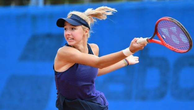Ще дві українські тенісистки завершили виступи на турнірах