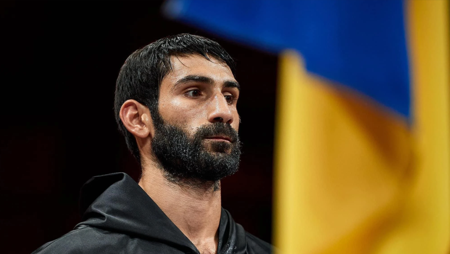 Українець Фаніян захистив пояс WBO Global від зазіхань аргентинця Хари