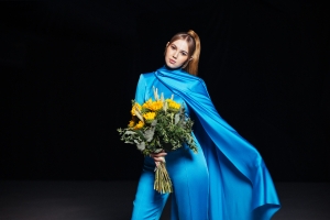 Символи України, молитва за майбутнє та fashion-інсталяції в новому кліпі RITUSYA від German Nenov