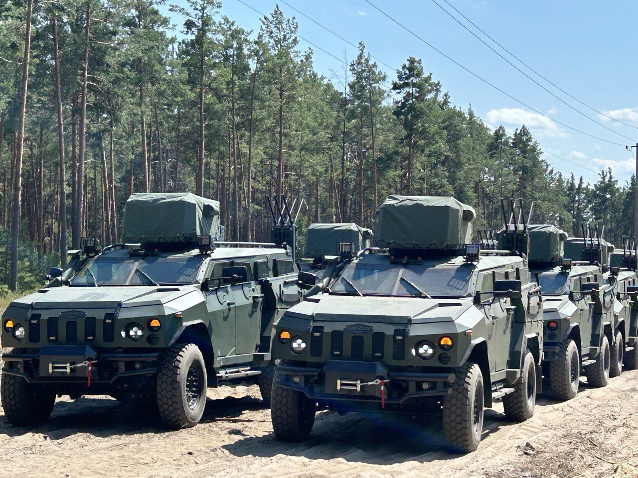 Бронеавтомобілі "Новатор 2" оснастили передовим РЕБ